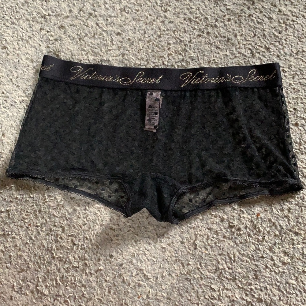 NWT Victoria’s Secret Shortie Underwear Size Small
